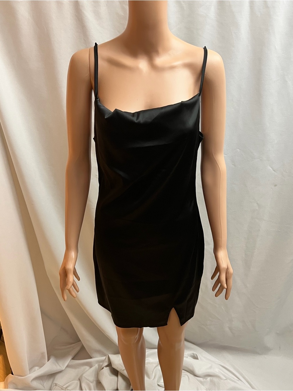 LYANER Black Satin Cowl Neck Slip Mini Dress Women’s Size M Adjustable Straps